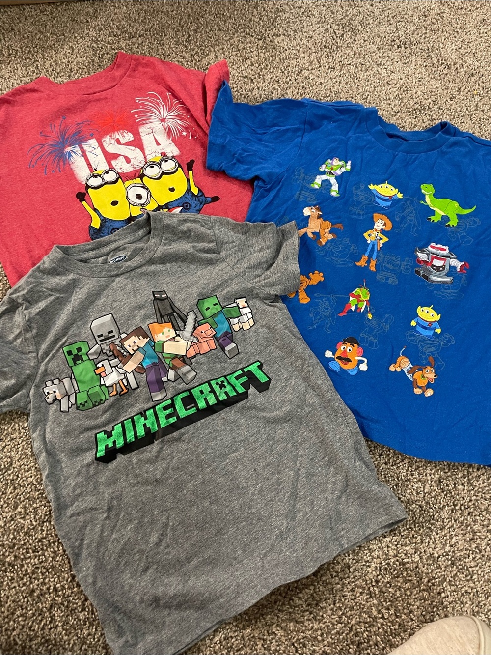 BUNDLE BOYS tees and shorts size small